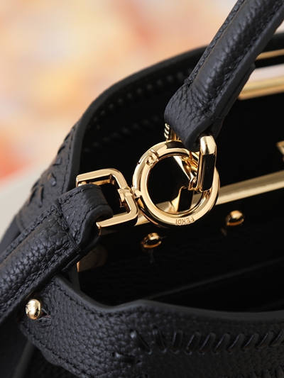 フェンディバッグ素材ディテール